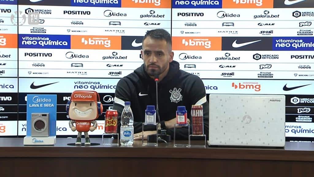 Renato Augusto concedeu entrevista coletiva após treino do Corinthians no CT Dr. Joaquim Grava e falou muito bem do técnico Sylvinho. (Foto: Divulgação)