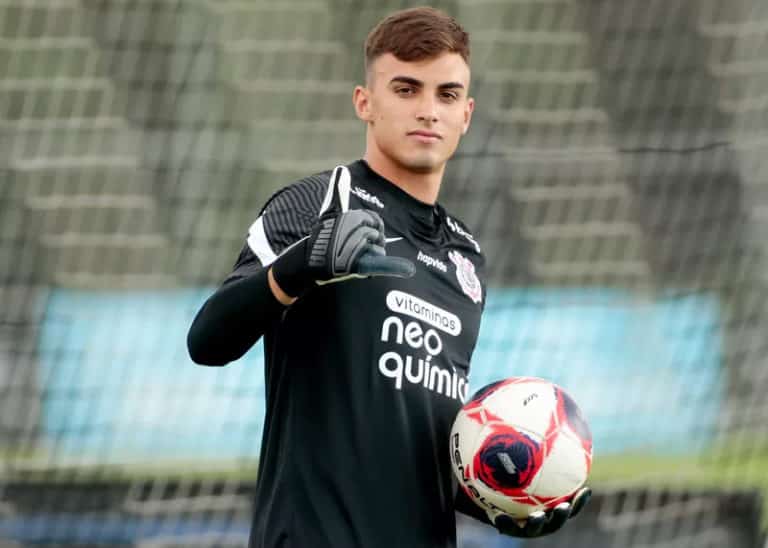 Corinthians deve renovar empréstimo de Matheus Donelli