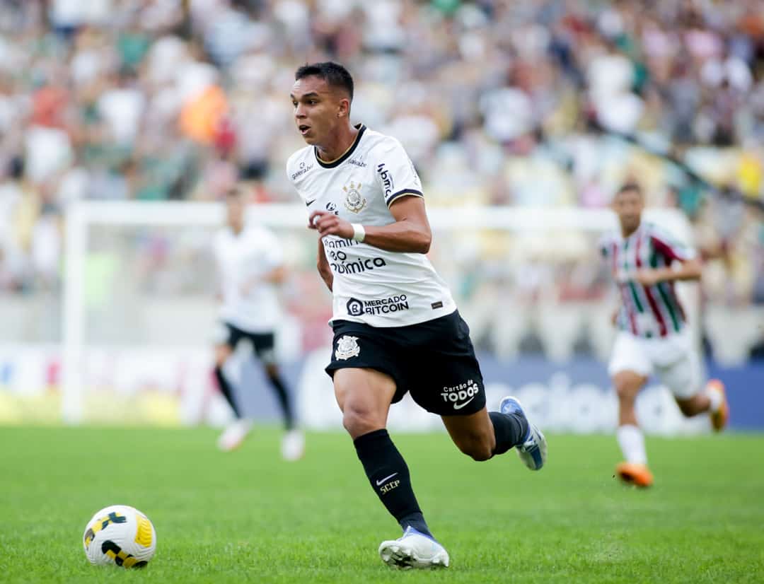 Corinthians acerta compra de Giovane; veja valores