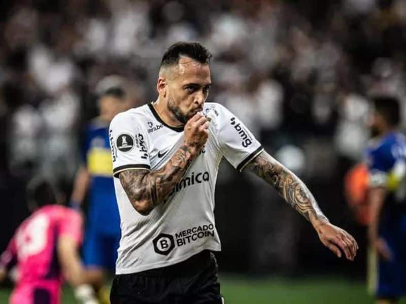 Em possível último jogo pelo Corinthians, Maycon diz não garantir permanência