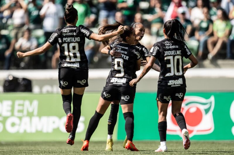 Corinthians goleia São Bernardo na estreia da Copa Paulista Feminina
