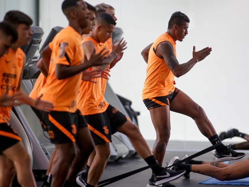Corinthians tem programação diferente de treino com Paulinho