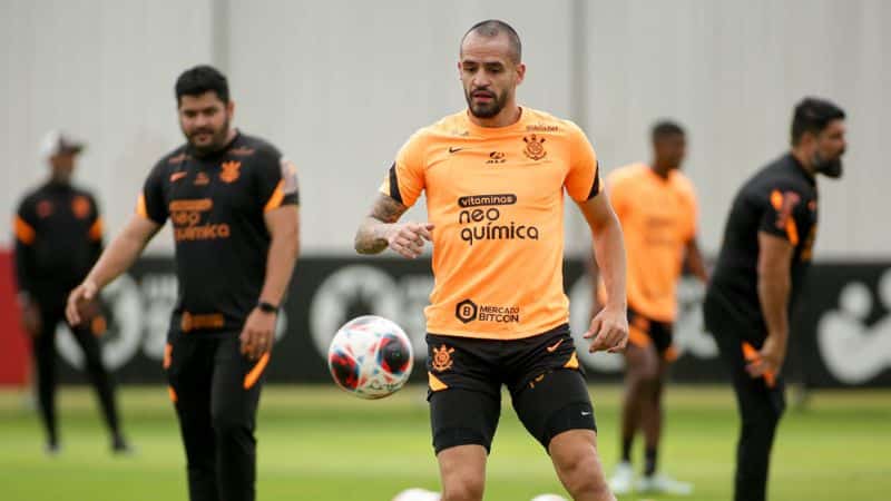 Corinthians treina tática e força em dois períodos na pré-temporada de 2023