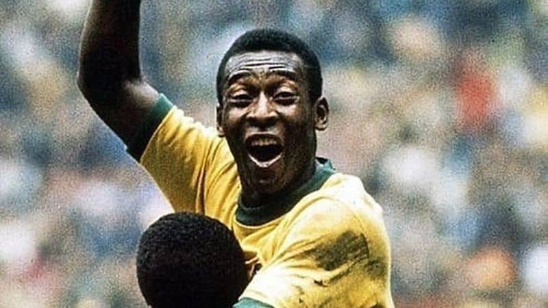 Rei do futebol, Pelé, morre aos 82 anos