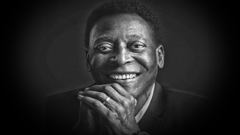 Rei do Futebol, Pelé, morre aos 82 anos