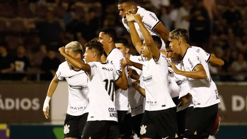 Corinthians: Com as ausências de Pedro e Biro, quais os desafios do técnico Danilo na escalação?