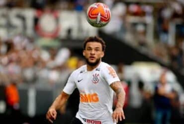 Corinthians pode lucrar com a venda do atacante André Luis, emprestado ao Cuiabá; saiba mais