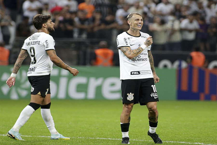 Corinthians teve uma ótima noite, com os atacantes brilhando ainda mais 