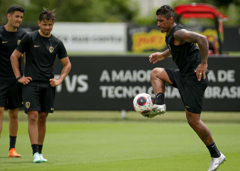 Paulinho pouco jogou no ano passado, mas agora pode fazer uma boa temporada pelo clube. (Foto: Rodrigo Coca / Ag Corinthians)