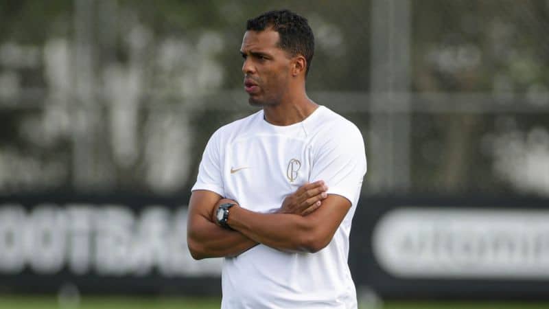 Corinthians liga alerta com gols vazados no começo de jogo; confira os números