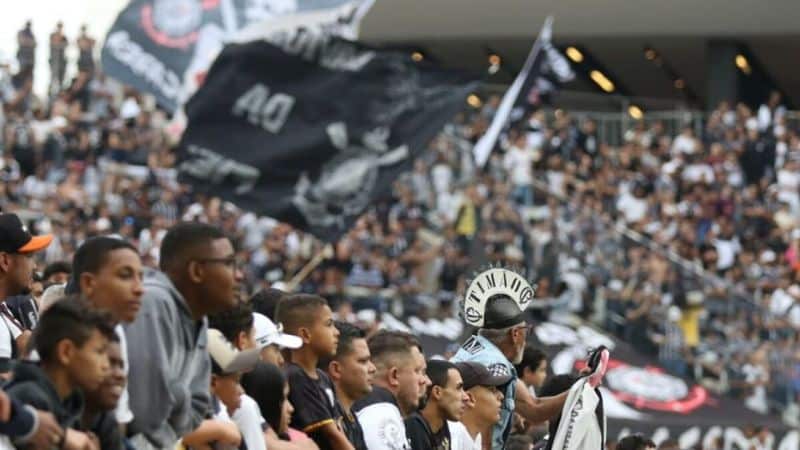 Corinthians tem marca expressiva de público na Neo Química Arena; confira