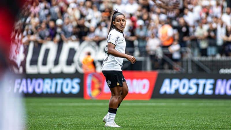 Campeã da Supercopa Feminina, Ju Ferreira comenta sensação de primeiro título pelo Corinthians