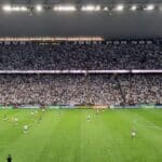 Corinthians supera marca de 100 mil torcedores na Neo Química Arena em 2023