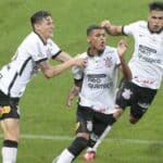 Corinthians acerta empréstimo de Rodrigo Varanda por um ano com o América-MG