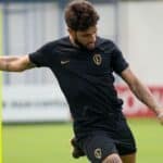 Yuri Alberto treina com a bola e vive expectativa de retorno no Corinthians