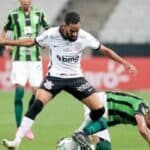 Corinthians e América-MG acertam empréstimo de Everaldo