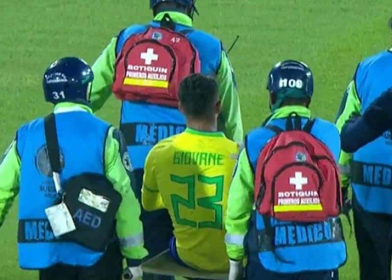 Giovane vem marcando presença no Sul-Americano Sub-20, mas hoje precisou sair por conta de uma lesão. (Foto: Reprodução / SporTV)