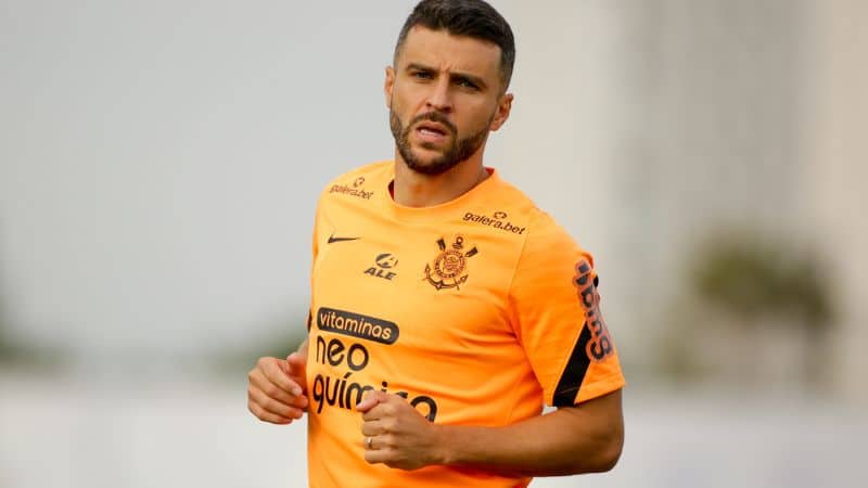 Com ausência de Yuri Alberto, Júnior Moraes deve ganhar oportunidade no comando de ataque do Corinthians contra o Botafogo-SP