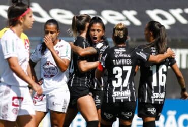 Ferroviária anuncia venda de ingressos para jogo contra o Corinthians pelo Brasileirão Feminino