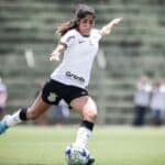 Lateral do Corinthians, Kati comemora sequência pelo clube após período sem atuar por lesão: “espero que seja a minha melhor temporada”