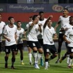 Corinthians cede empate no fim ao Internacional no Brasileirão sub-20