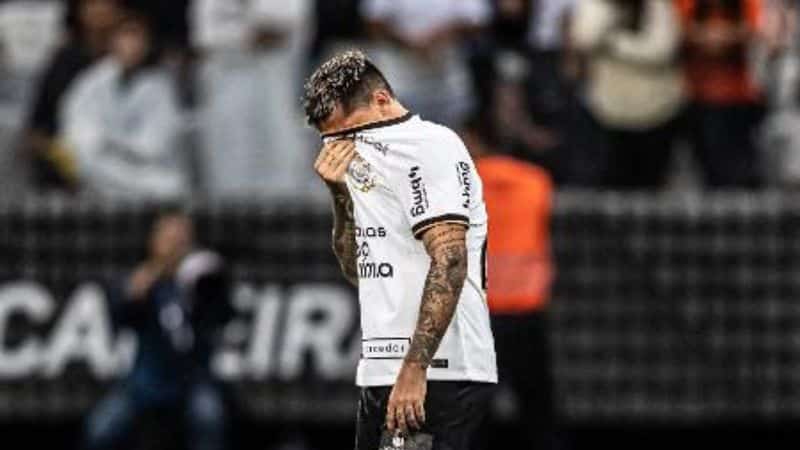 Lázaro analisa partida do Paulinho e defende Fagner após eliminação do Corinthians no Paulista