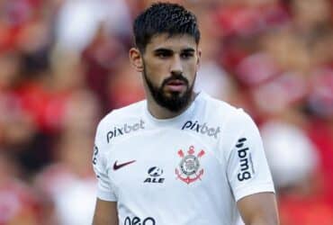 Zagueiro do Corinthians Bruno Méndez é convocado pela Seleção Uruguaia