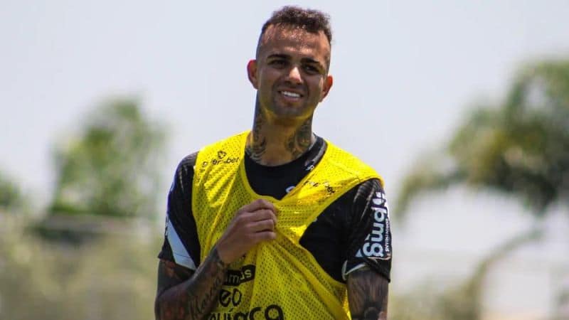 luan-encaminha-rescisao-com-o-corinthians-diz-portal