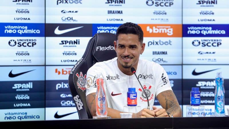 lucas-verissimo-e-apresentado-no-corinthians-e-relata-ansiedade-para-estreia