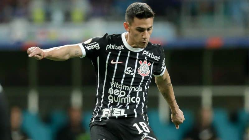 matias-rojas-e-duvida-no-corinthians-para-decisao-na-copa-do-brasil-diante-do-sao-paulo