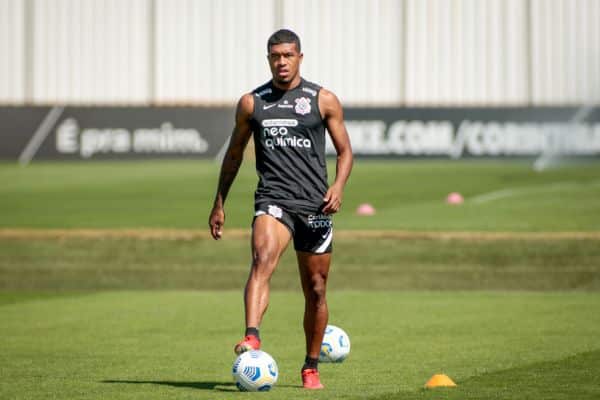 matias-rojas-ira-ser-novo-camisa-18-do-corinthians-relembre-outros-atletas-que-vestiram-o-numero