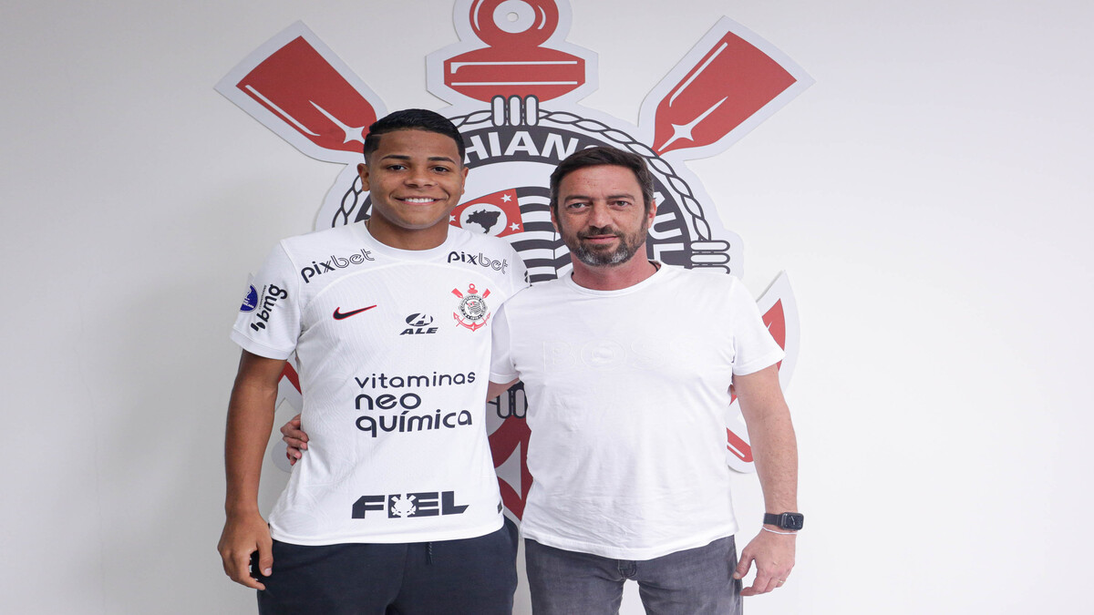 corinthians-anuncia-renovacao-de-contrato-com-wesley