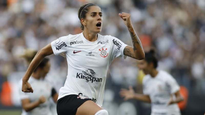 e-campeao-corinthians-vira-contra-a-ferroviaria-e-conquista-o-campeonato-brasileiro-feminino