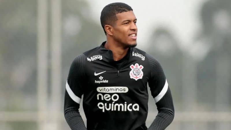 corinthians-esta-proximo-de-fechar-o-emprestimo-de-leo-natel