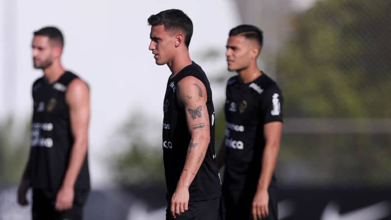 corinthians-finaliza-preparacao-para-enfrentar-o-gremio-confira-provavel-escalacao