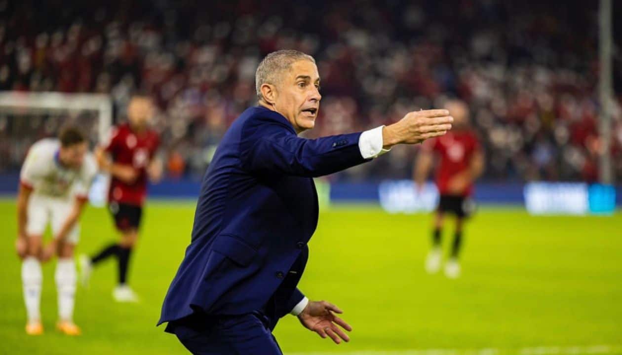 sylvinho-corinthians-albânia-eurocopa