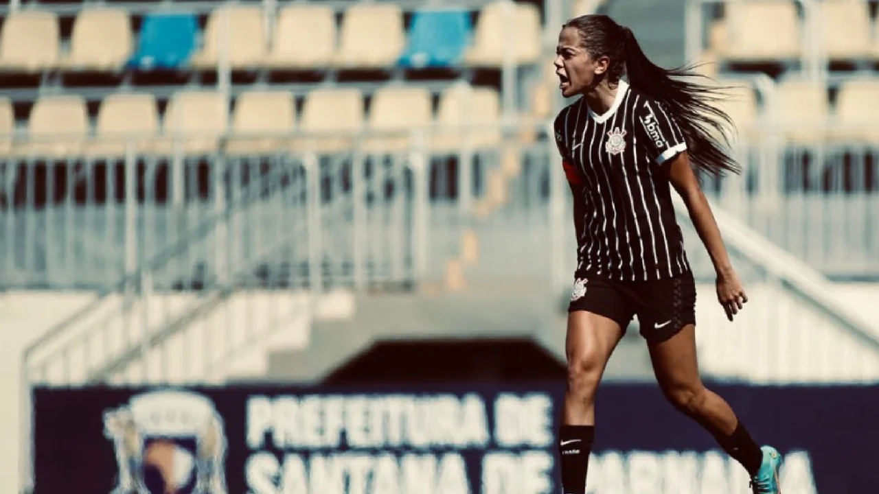 duas-atletas-do-corinthians-feminino-voltam-a-trabalhar-com-bola-apos-longas-recuperacoes