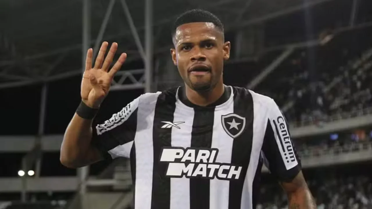 boa-sequencia-fora-e-presenca-no-g4:-veja-como-chega-o-botafogo-para-o-duelo-contra-o-corinthians