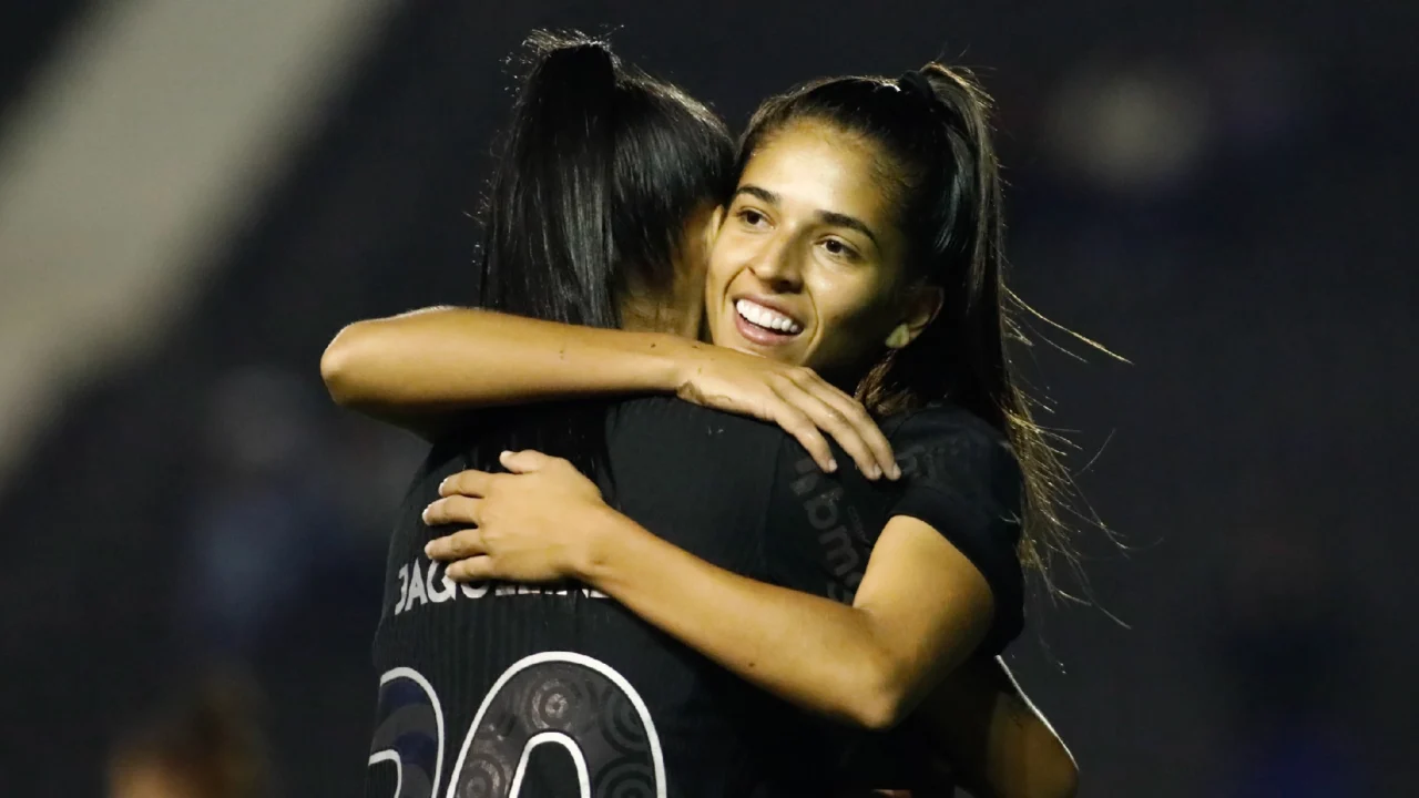 eudimilla-festeja-seu-primeiro-gol-com-a-camisa-do-corinthians