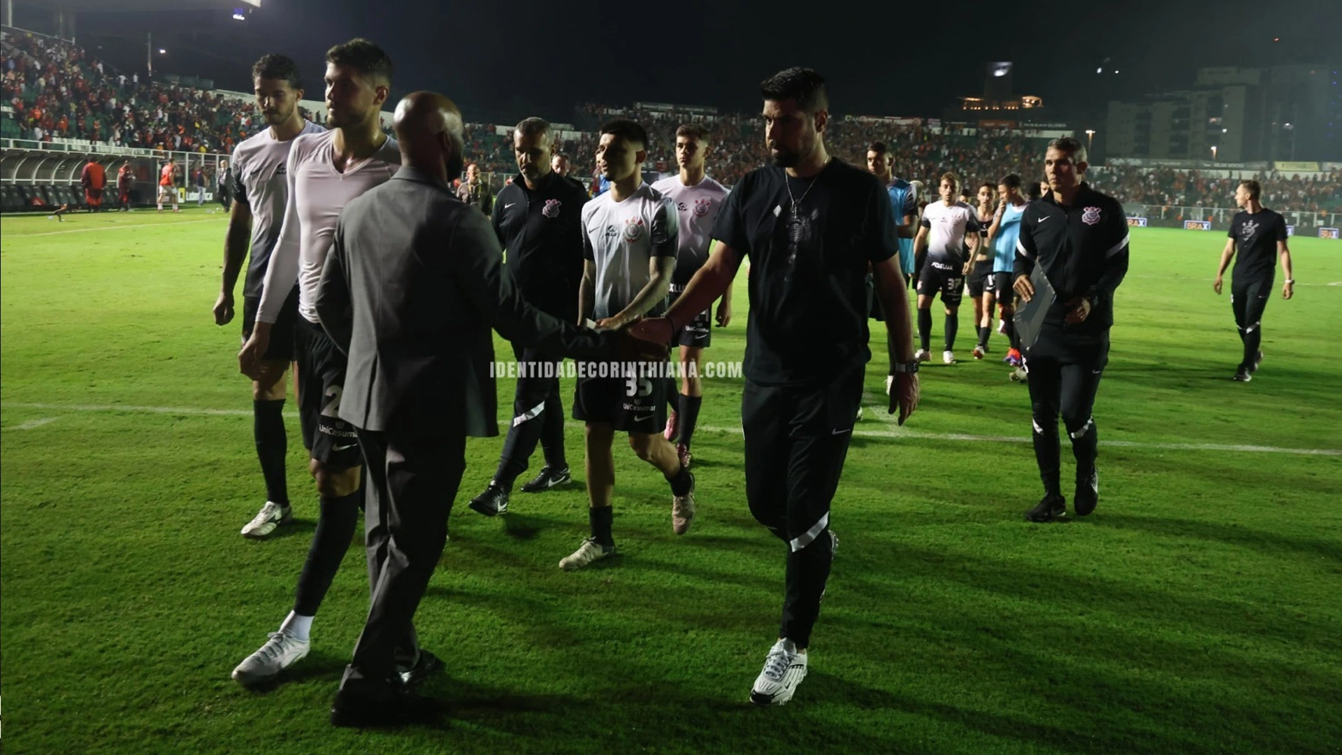 antónio-oliveira-fabinho-soldado-reunião-corinthians