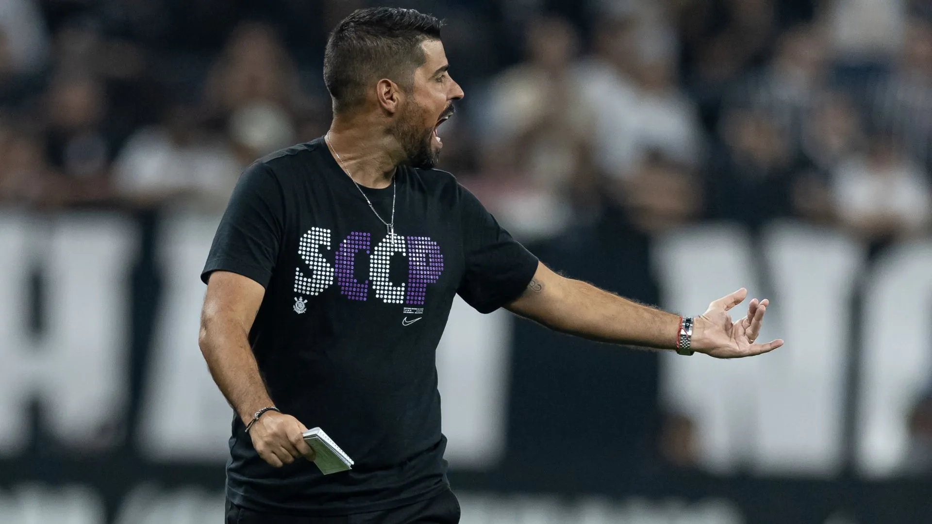 reforços-no-corinthians-antónio-oliveira-coletiva