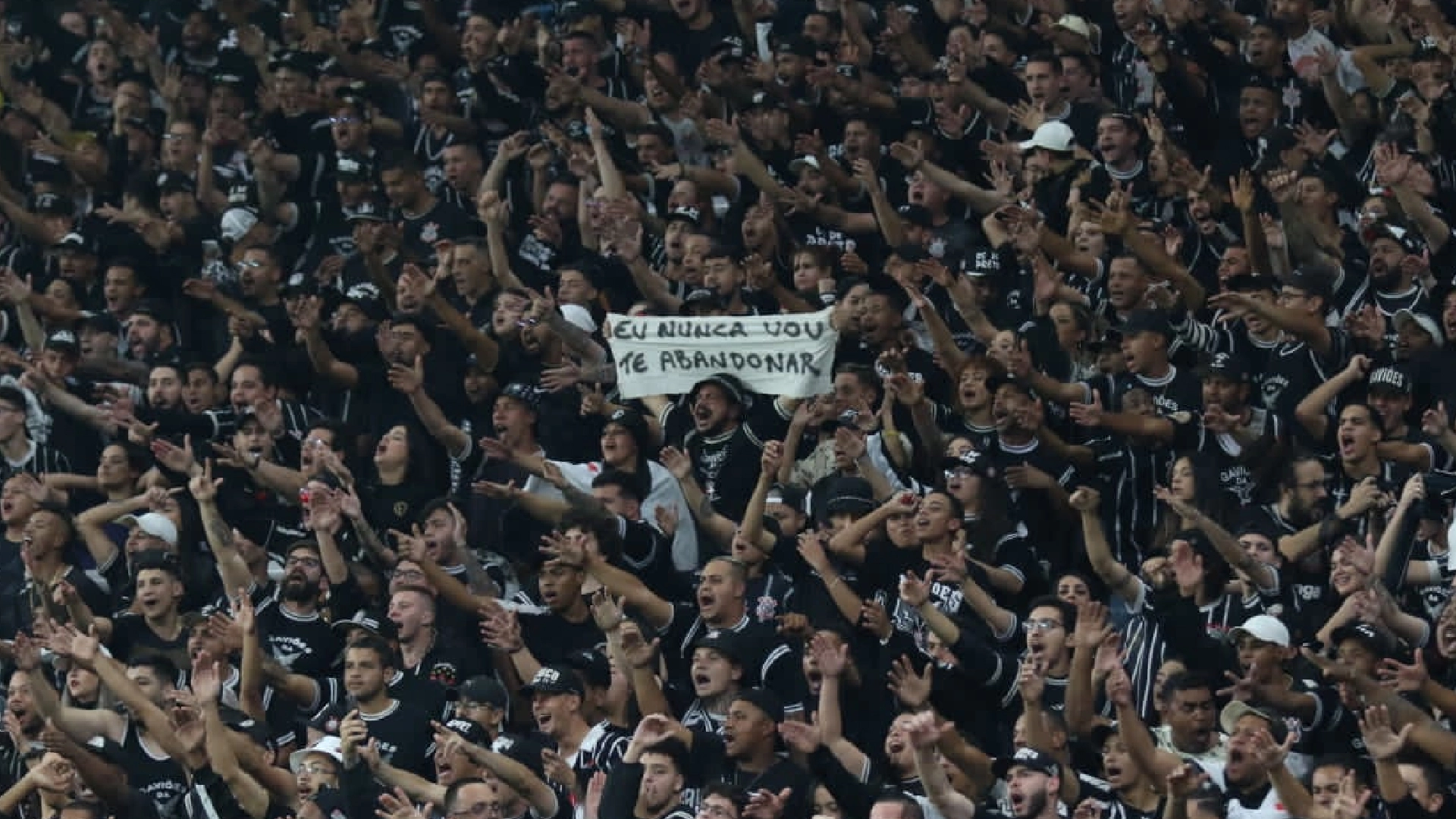 corinthians-e-gremio-ficam-no-empate-pelo-jogo-de-ida-da-copa-do-brasil