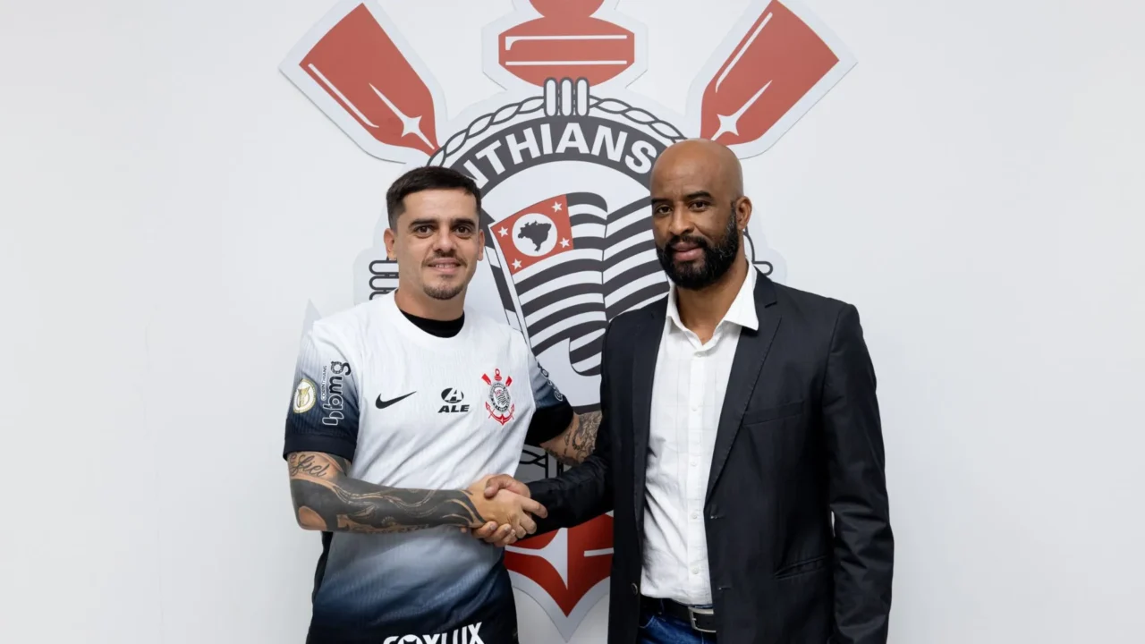 fagner-renovação-contrato-corinthians