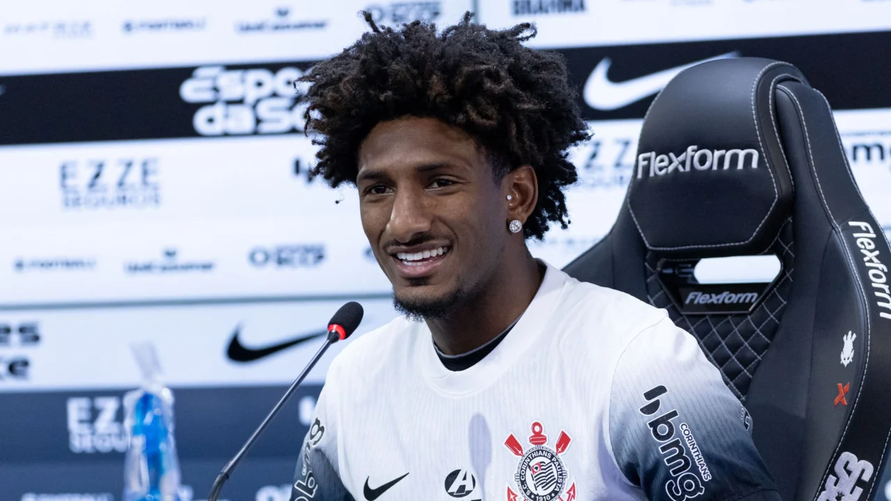 talles-magno-e-oficialmente-apresentado-pelo-corinthians