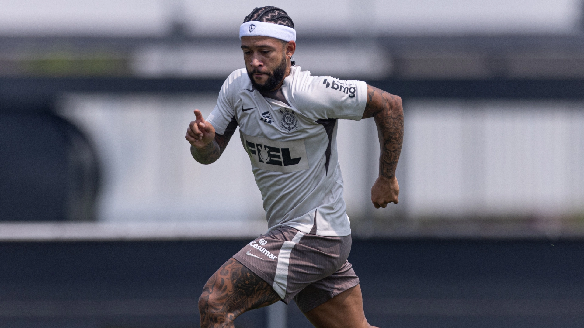 acordo-entre-memphis-e-corinthians-tem-uma-clausula-caso-haja-rebaixamento