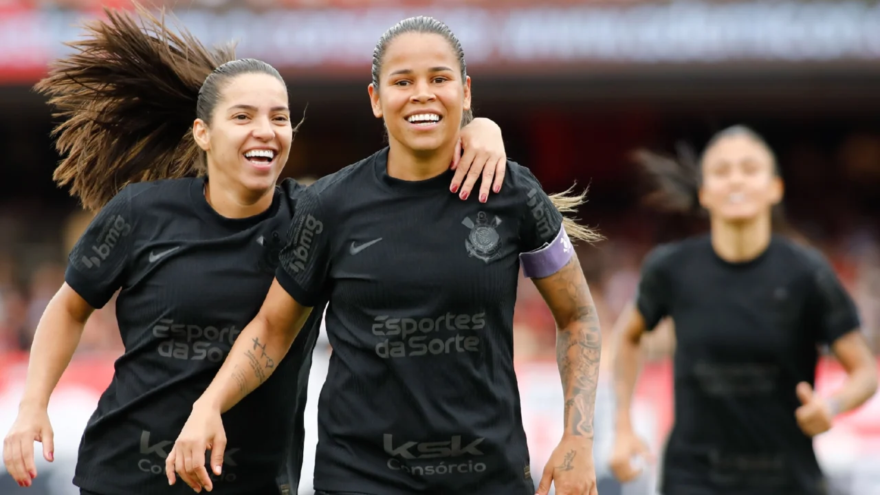 corinthians-treina-no-ct-joaquim-grava-antes-de-rodada-final-do-paulistao-feminino