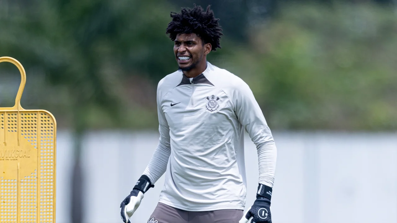 corinthians-paga-multa-por-usar-hugo-souza-contra-o-flamengo-na-copa-do-brasil