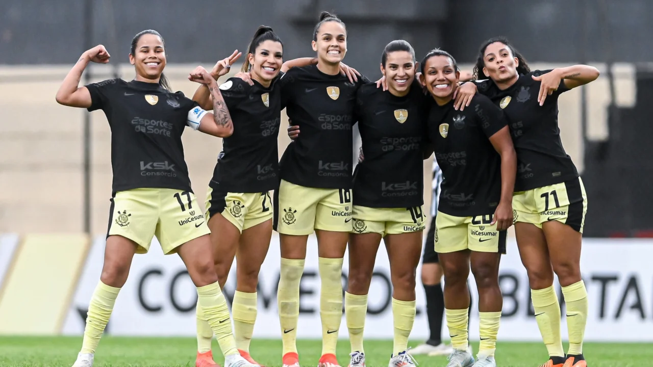 corinthians-vence-o-libertad-e-avanca-na-libertadores-feminina