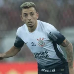 ryan-deixa-maracana-de-muletas-e-vira-preocupacao-para-o-corinthians