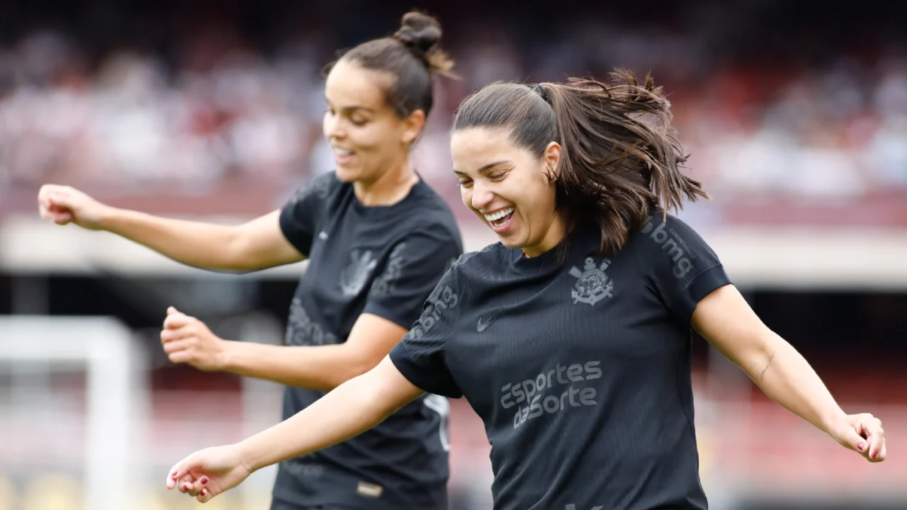 corinthians-e-sao-paulo-comecam-a-disputa-da-semifinal-do-paulistao-feminino